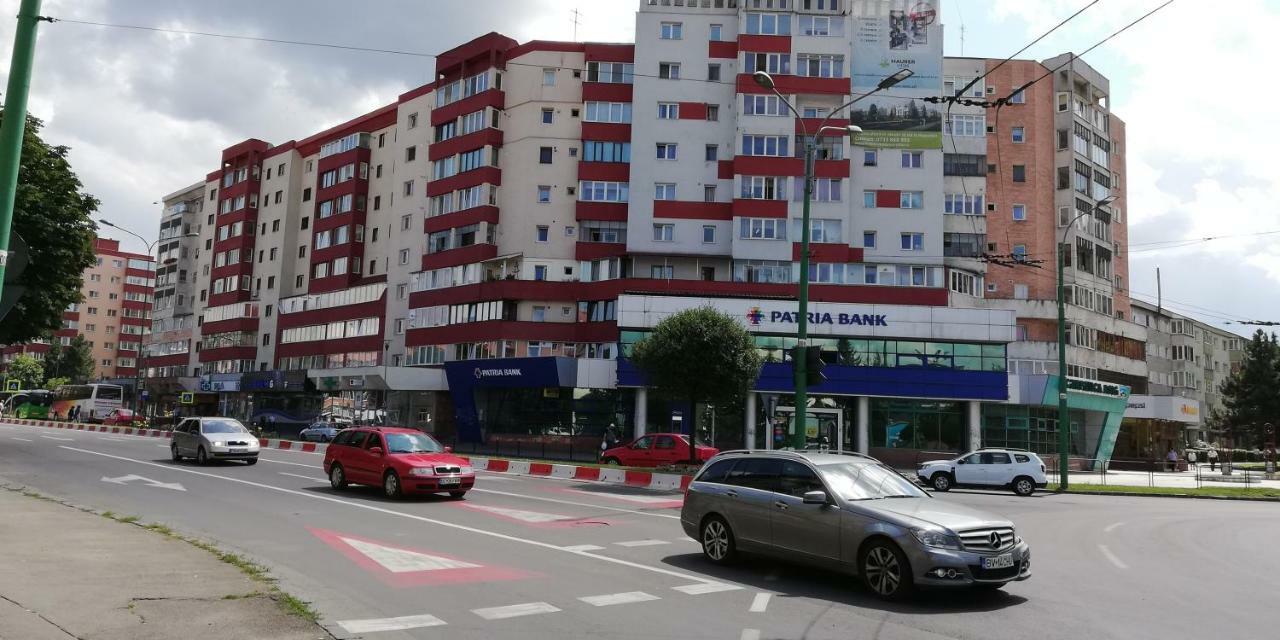 Ama Apartment Mountain View & Parking Braşov Eksteriør billede