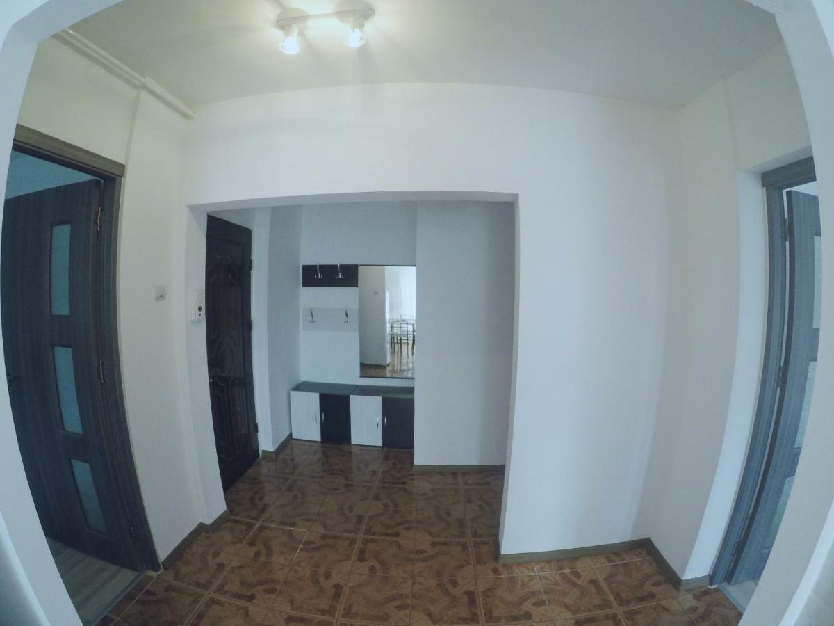 Ama Apartment Mountain View & Parking Braşov Eksteriør billede
